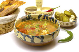 [ciorba de vacuta] Beef soup with vegetables